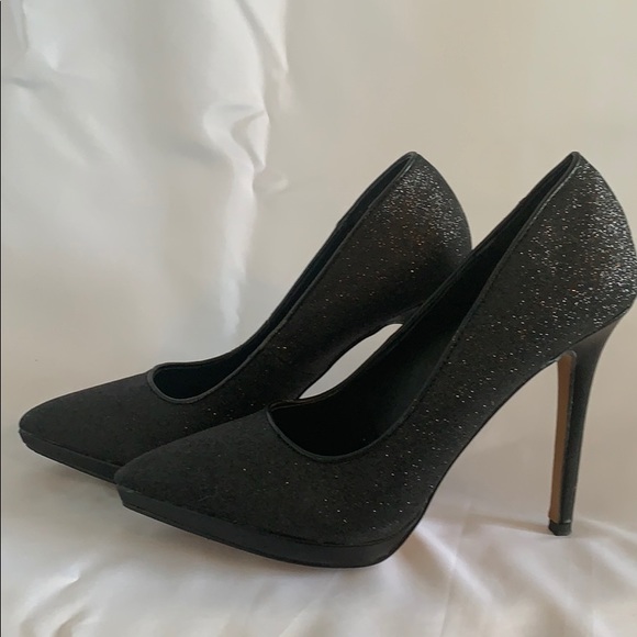 Stilettos - Picture 2 of 7